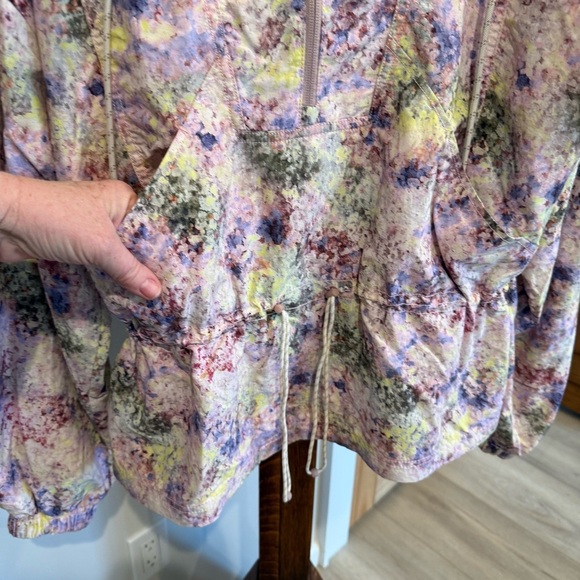 Calia Multicolor Springtime Hooded Windbreaker Water Repellent Jacket Small NEW - Picture 8 of 12